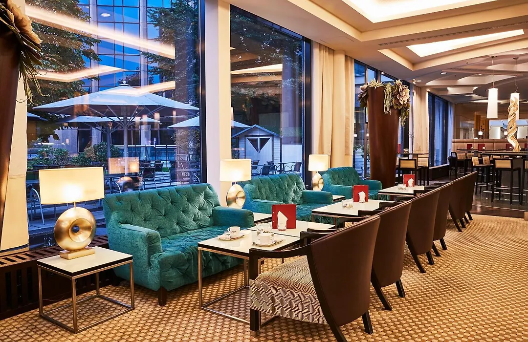 Steigenberger Airport Hotel Frankfurt-1