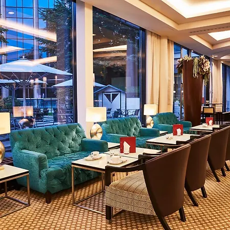 Steigenberger Airport Hotel Frankfurt-2
