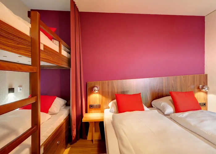 Meininger Hotel Frankfurt Main / Airport